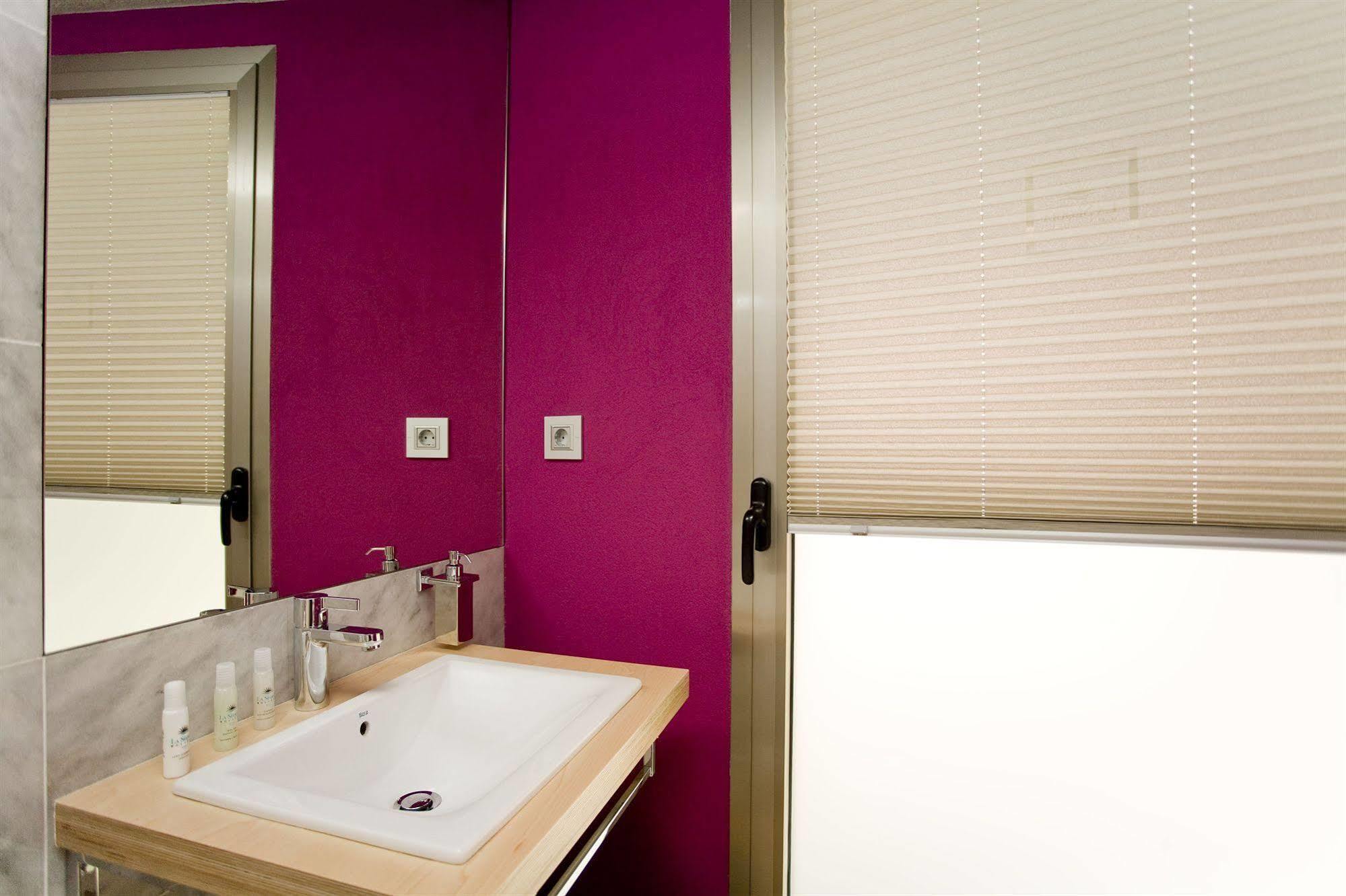 Hotel La Sequia Molinar Campdevánol Екстериор снимка